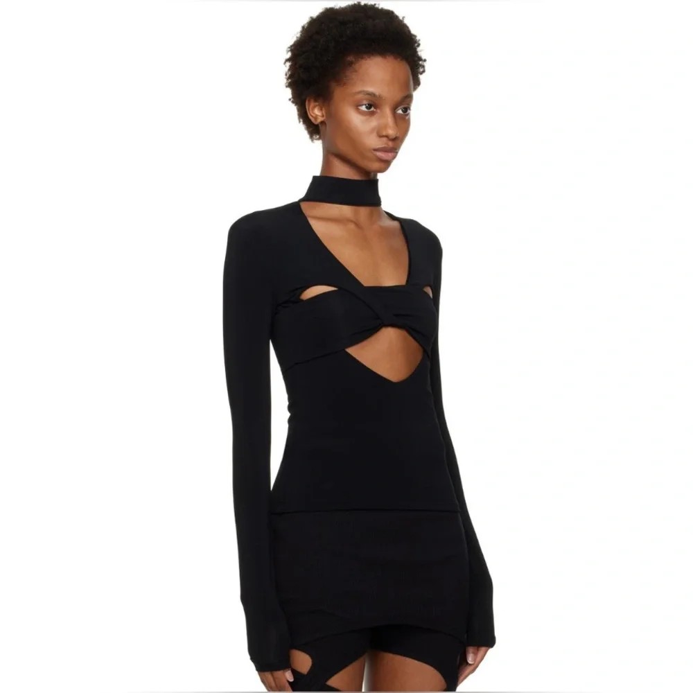 Ambush
Black heart shape turtleneck top size XS - Picture 2 of 6